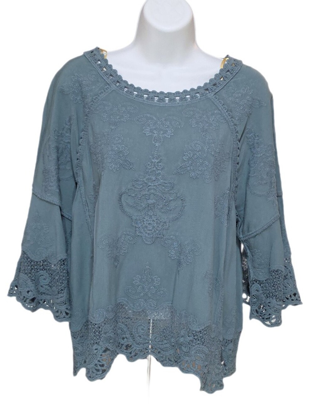 Democracy Embroidered Crochet Boho Blouse Top Scoop Neck 3/4 Bell Sleeve Green M